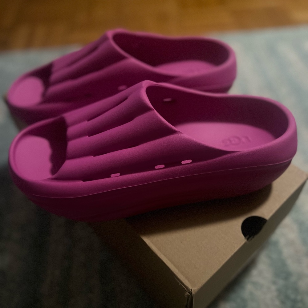 UGG Original Box with Shipping Label